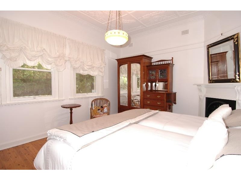 30 Park Road, Greenwich NSW 2065