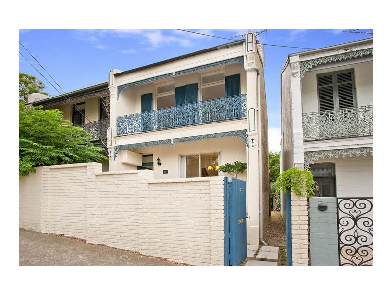 18 St Lawrence Street, Greenwich NSW 2065