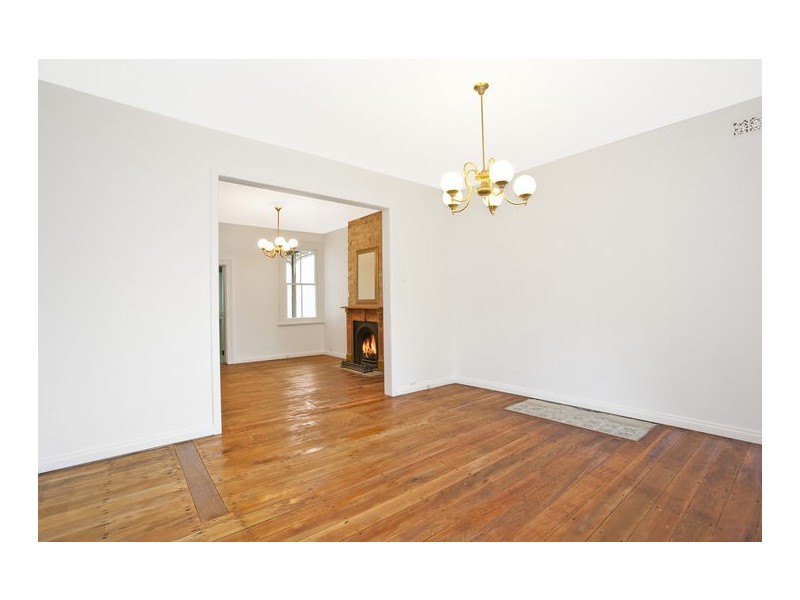 18 St Lawrence Street, Greenwich NSW 2065