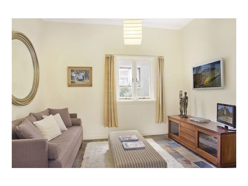 3 Innes Road, Greenwich NSW 2065