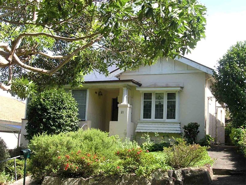 21 Innes Road, Greenwich NSW 2065