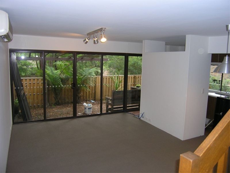 16/28 Busaco Road, Marsfield NSW 2122