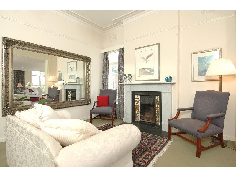 50 Kingslangley Road, Greenwich NSW 2065