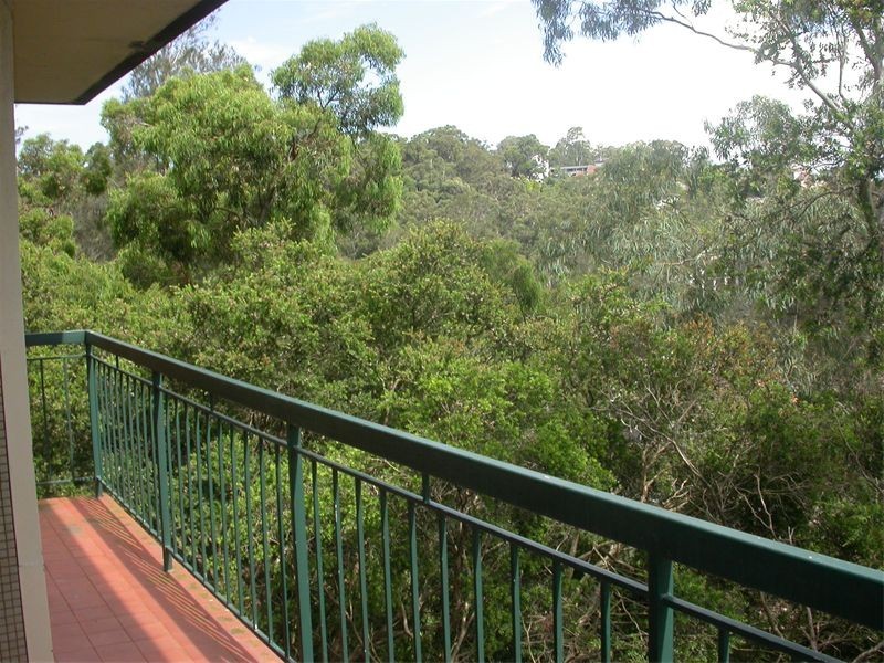 9/300a Burns Bay Road, Lane Cove NSW 2066