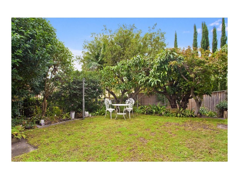 3 Robert Street, Greenwich NSW 2065