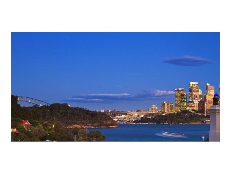 8 Mitchell Street, Greenwich NSW 2065