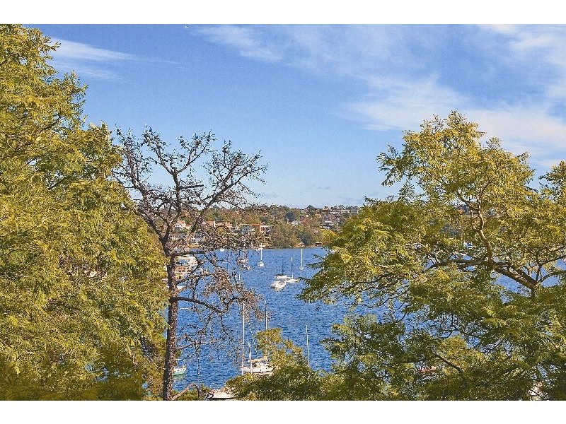 1/2 Landenburg Place, Greenwich NSW 2065