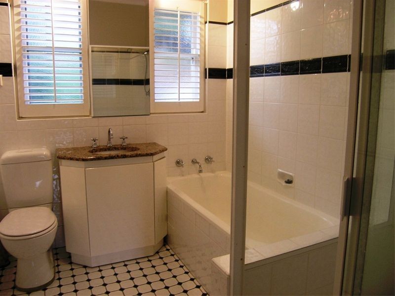 18 Anglo Road, Greenwich NSW 2065