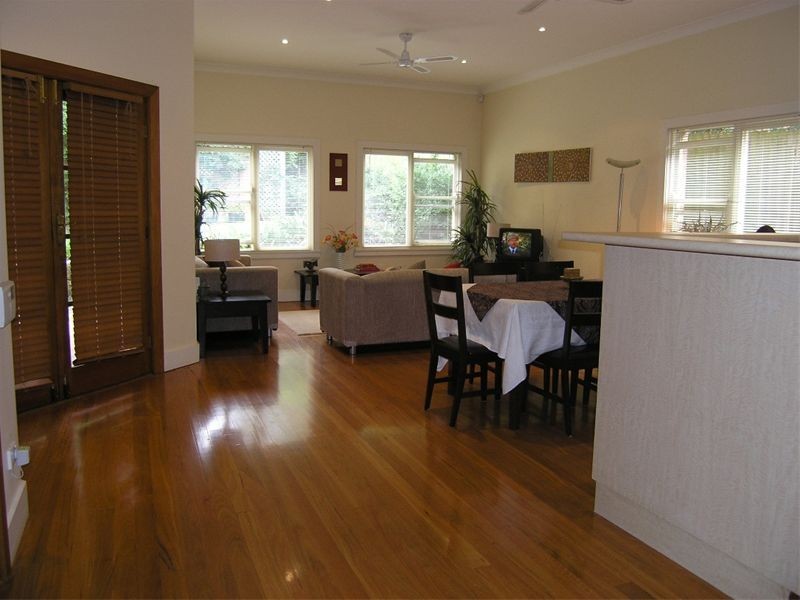 8 Wheatleigh Street, Naremburn NSW 2065