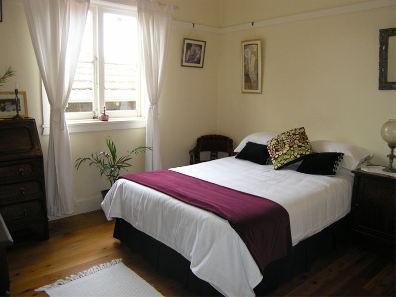 8 Wheatleigh Street, Naremburn NSW 2065