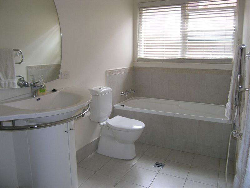 8 Wheatleigh Street, Naremburn NSW 2065