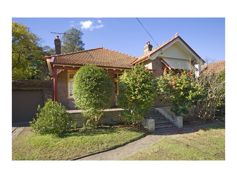 3 Kingslangley Road, Greenwich NSW 2065