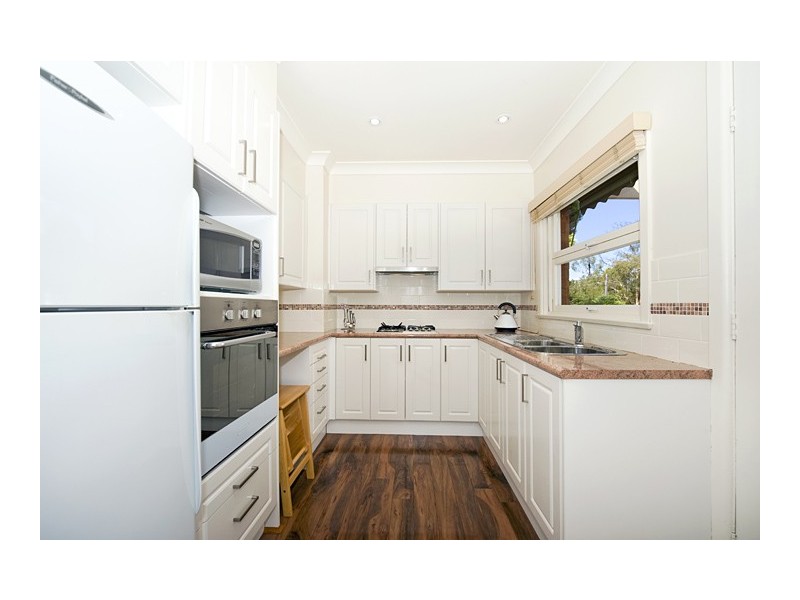119 Maxwell Street aka 2 Radnor Place, South Turramurra NSW 2074