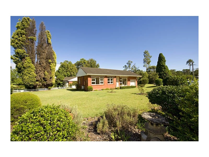 119 Maxwell Street aka 2 Radnor Place, South Turramurra NSW 2074