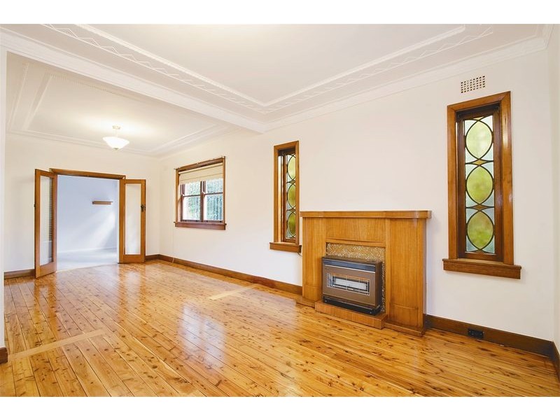 24  Hallam Avenue, Lane Cove NSW 2066