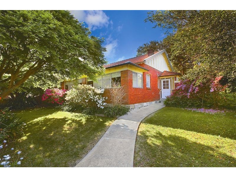 41  Kingslangley Road, Greenwich NSW 2065