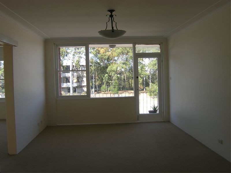 4/11  Longueville Road, Lane Cove NSW 2066