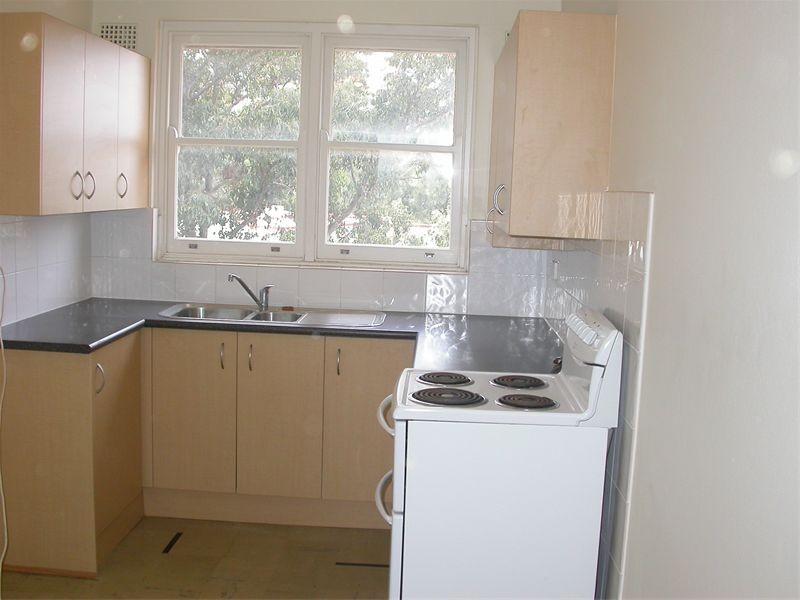 9/11  Longueville Road, Lane Cove NSW 2066