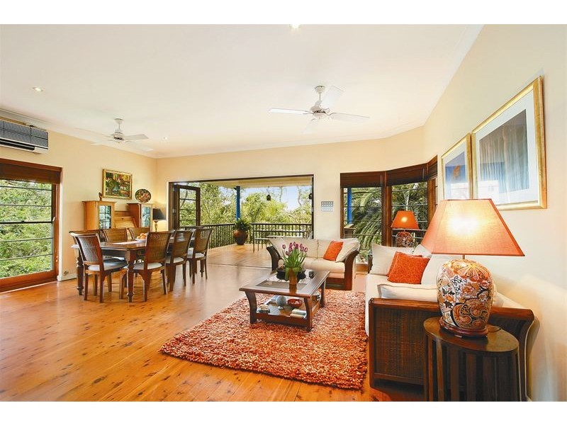 12 Hinkler Street, Greenwich NSW 2065