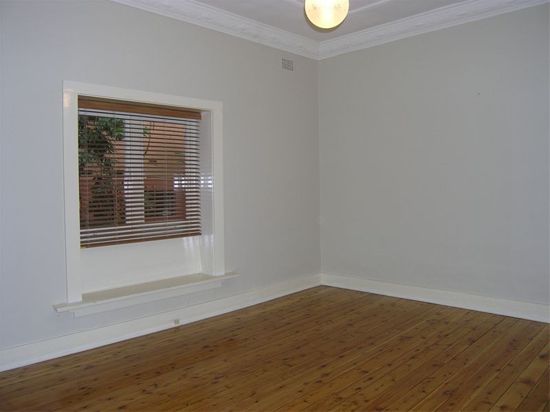 3/11a  Park Road, Greenwich NSW 2065