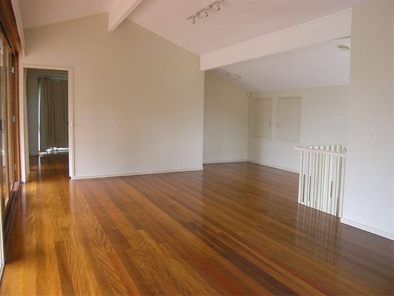 25  Kananook Avenue, Bayview NSW 2104