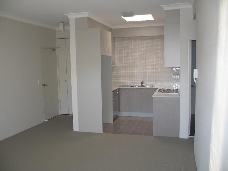 1/5-7  Parkes Road, Artarmon NSW 2064