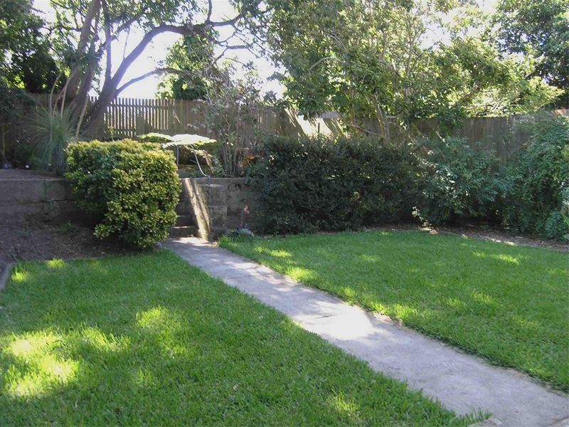 23a  Glenview Street, Greenwich NSW 2065