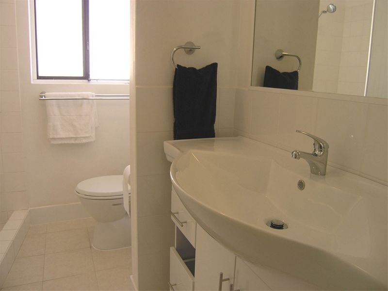 5/2  Carlisle Close, Macquarie Park NSW 2113