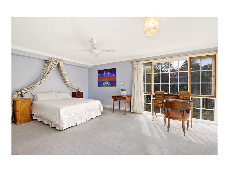 13 Howell Avenue, Lane Cove NSW 2066