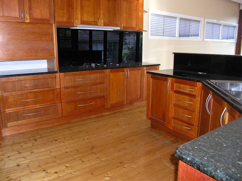 12  St Giles Avenue, Greenwich NSW 2065