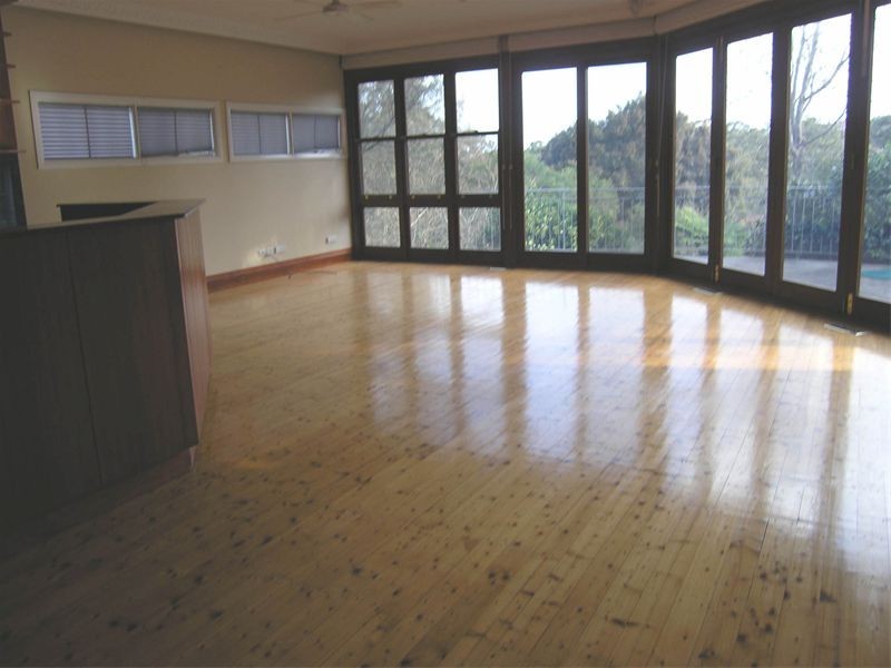 12  St Giles Avenue, Greenwich NSW 2065