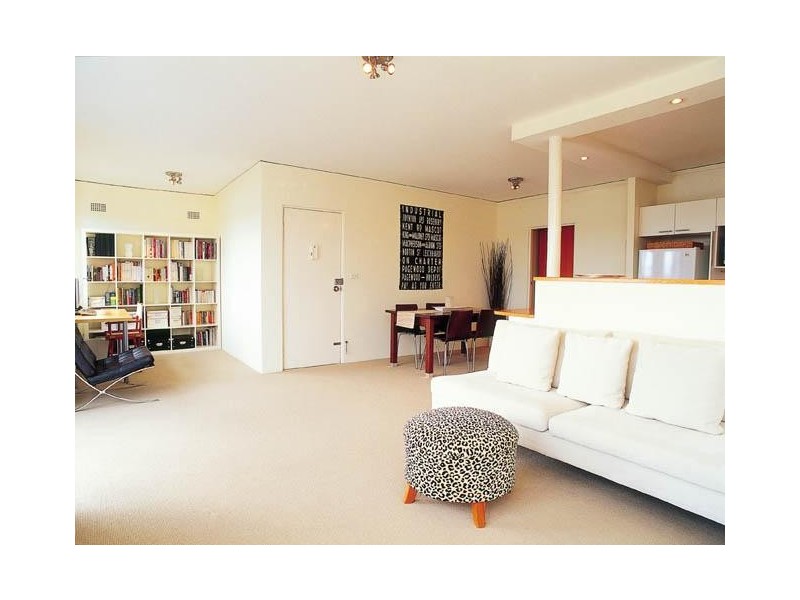 2/167  Greenwich Road, Greenwich NSW 2065