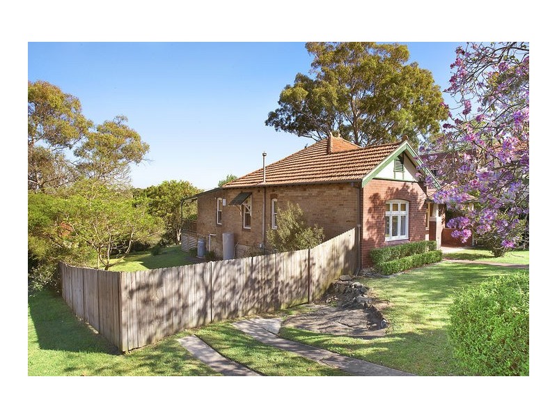 17  Carlotta, Greenwich NSW 2065