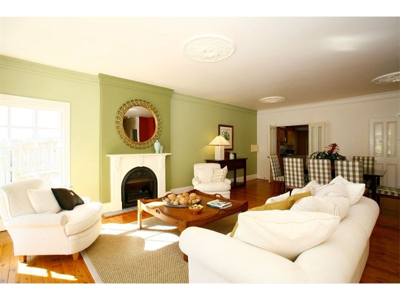 9 Hinkler Street, Greenwich NSW 2065