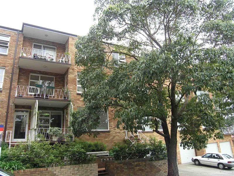 9/20  Innes Road, Greenwich NSW 2065