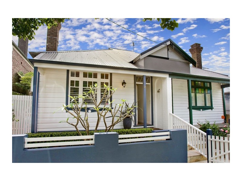 25 Lithgow Street, Crows Nest NSW 2065