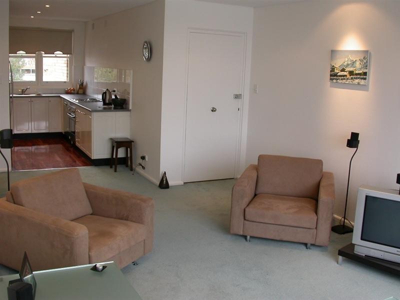 15/3 Landenburg Place, Greenwich NSW 2065