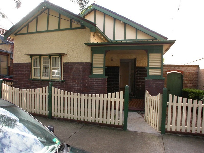 29 Augustus Street, Enmore NSW 2042
