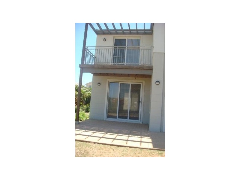96 Governors Way, Macquarie Links NSW 2565