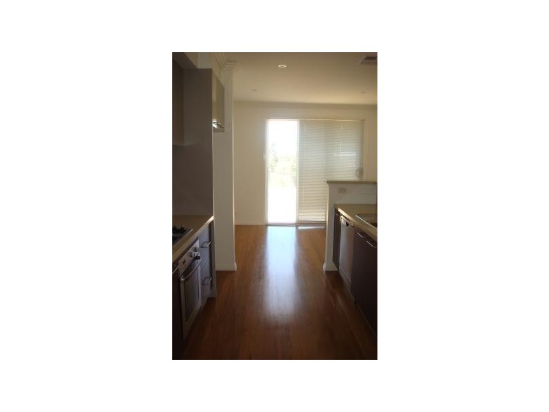 96 Governors Way, Macquarie Links NSW 2565