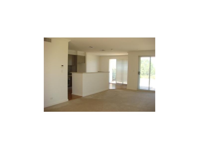 96 Governors Way, Macquarie Links NSW 2565
