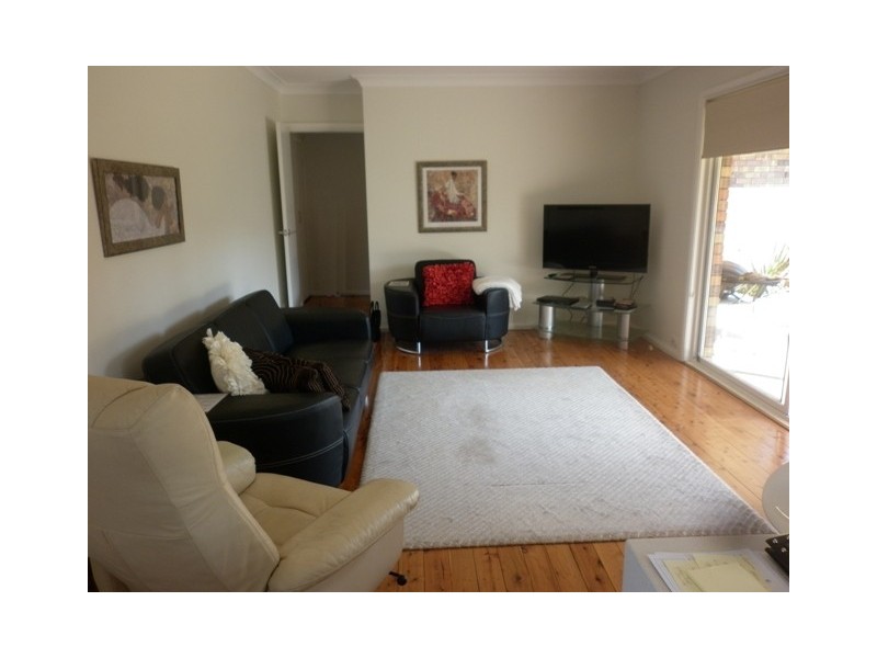 4 Hillside Avenue, St Ives NSW 2075