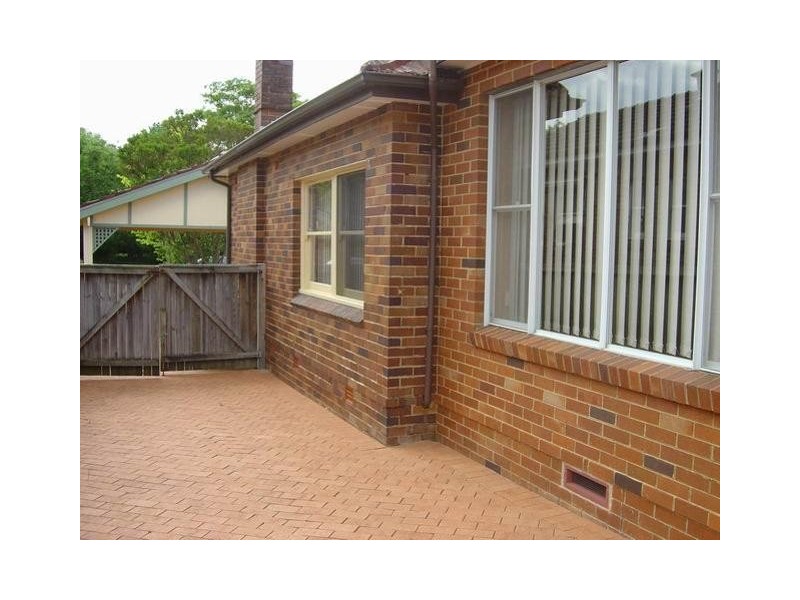 23 Kanoona Avenue, St Ives NSW 2075