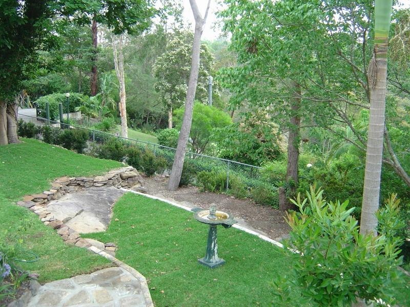 1 Ayres Road, St Ives NSW 2075