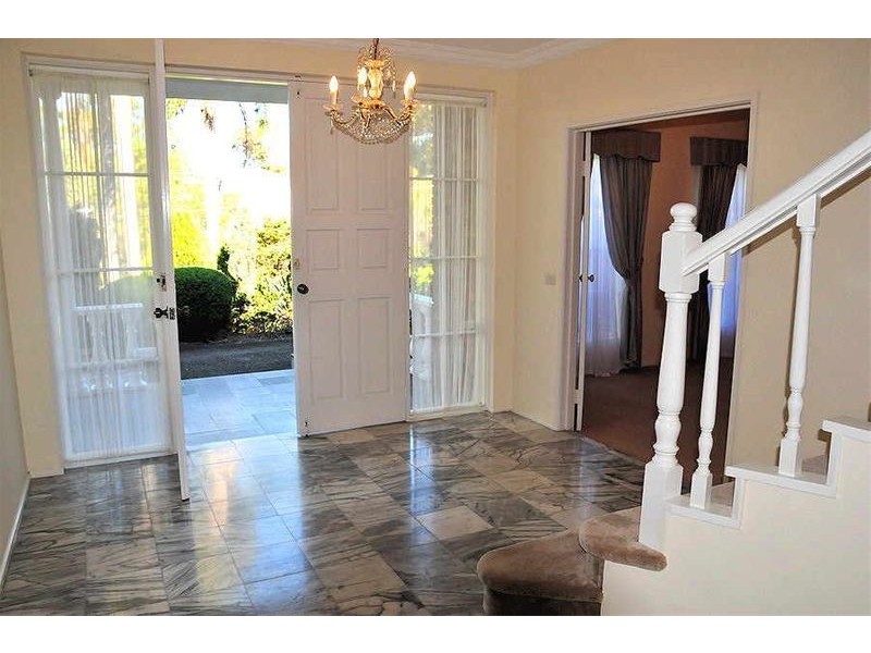 14 Kelvin Road, St Ives NSW 2075