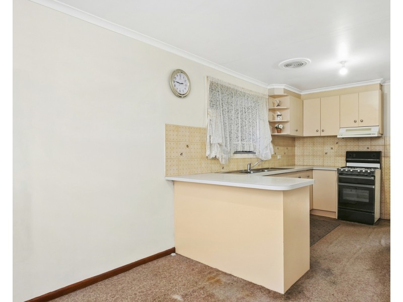 4 Rosewell Court, Norlane VIC 3214