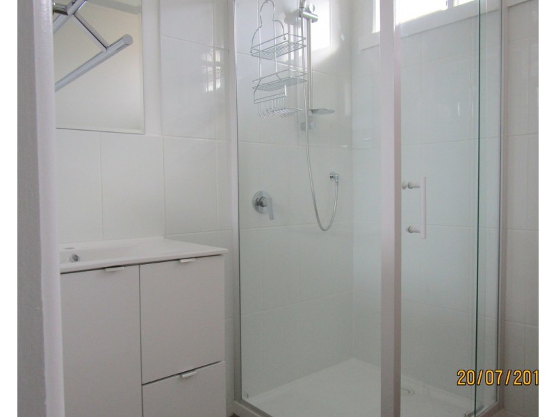 1/102 Settlement Road, Belmont VIC 3216