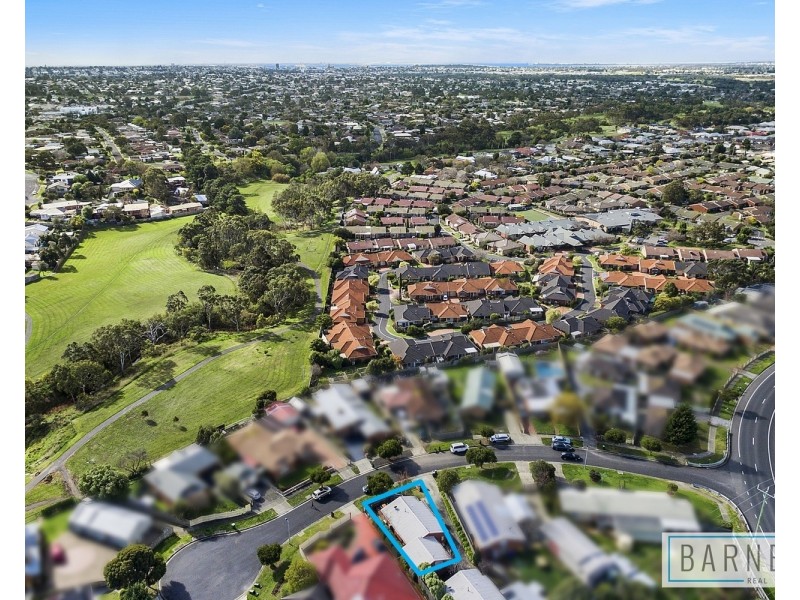 1/3 Natika Court, Grovedale VIC 3216