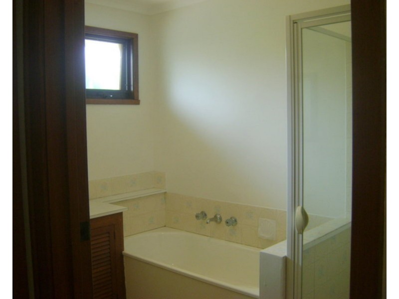 61 Torquay Road, Belmont VIC 3216