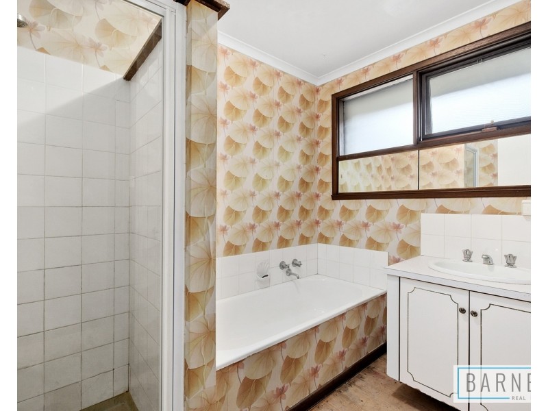 2/68 Oberon Drive, Belmont VIC 3216